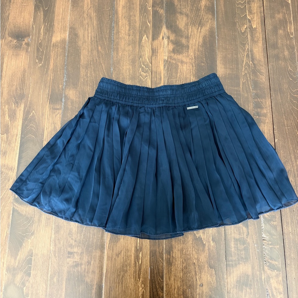 Abercrombie & Fitch Navy Blue Pleated Skirt